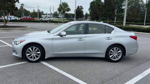 2015 INFINITI Q50 Premium