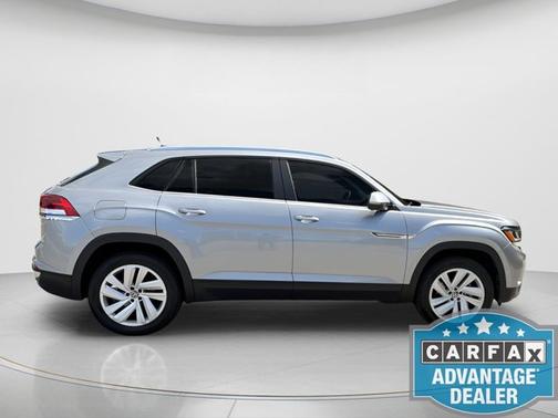 Pyrite Silver Metallic 2023 Volkswagen Atlas Cross Sport 2.0T SE w/Technology