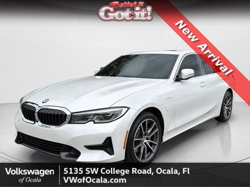 Mineral White Metallic 2021 BMW 330e Base