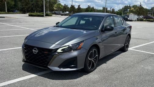 2023 Nissan Altima 2.5 SR
