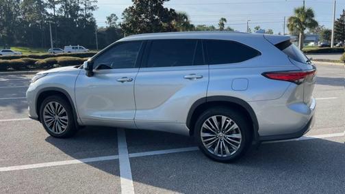 2021 Toyota Highlander Platinum