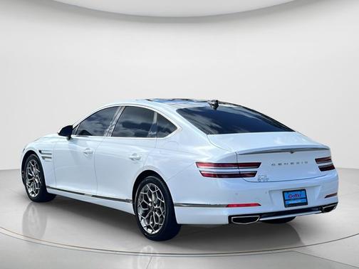 2023 Genesis G80 2.5T