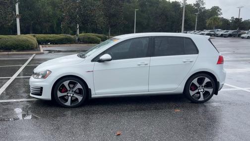 2017 Volkswagen Golf GTI S