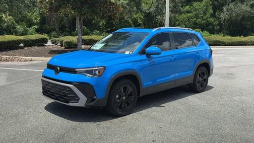 2025 Volkswagen Taos SE