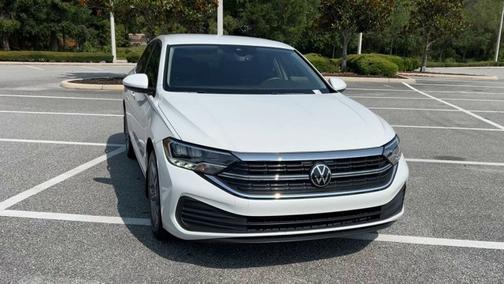 2023 Volkswagen Jetta SE
