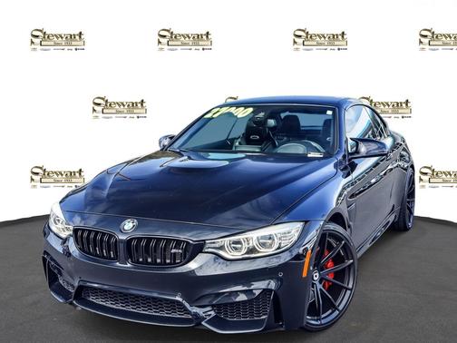 Black Sapphire Metallic 2016 BMW M4 Base