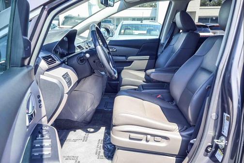 Modern Steel Metallic 2016 Honda Odyssey Touring