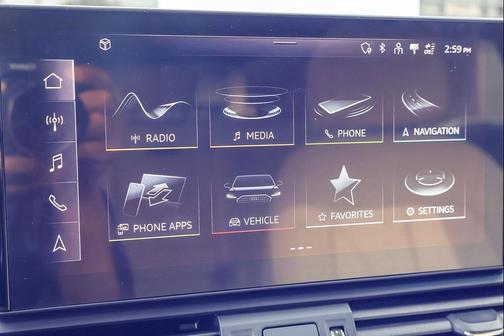 Mythos Black Metallic 2023 Audi Q5 45 S line Premium