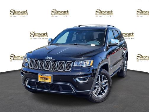 Diamond Black Crystal Pearlcoat 2022 Jeep Grand Cherokee Limited