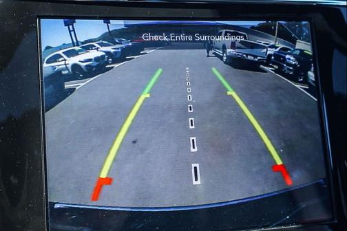 Diamond Black Crystal Pearlcoat 2022 Jeep Grand Cherokee Limited