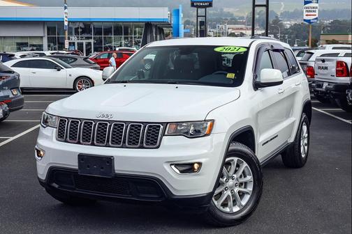 2021 Jeep Grand Cherokee Laredo