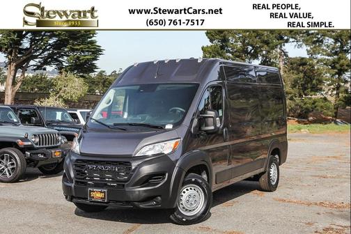 2025 RAM ProMaster 1500 Base