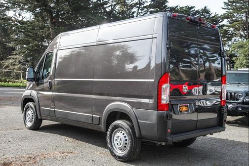 2025 RAM ProMaster 1500 Base