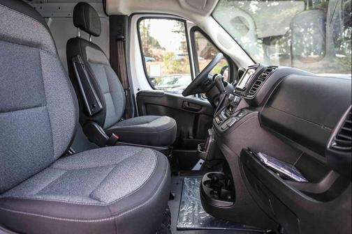 2026 RAM ProMaster 1500 Base