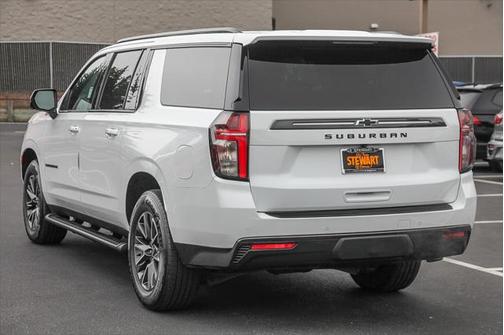 2021 Chevrolet Suburban 4WD Z71