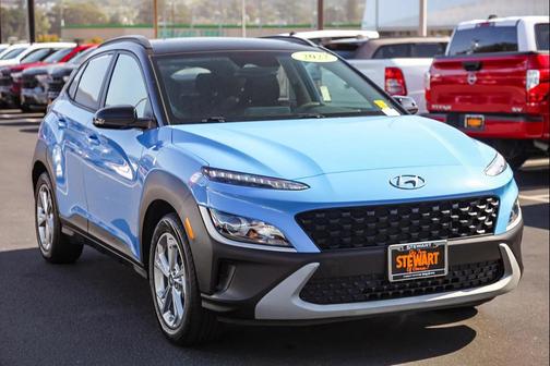 2022 Hyundai KONA SEL