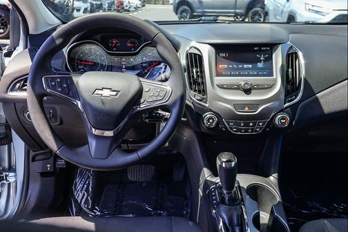 Arctic Blue Metallic 2018 Chevrolet Cruze LT