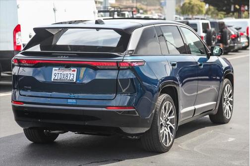 2025 Jeep Wagoneer S Limited