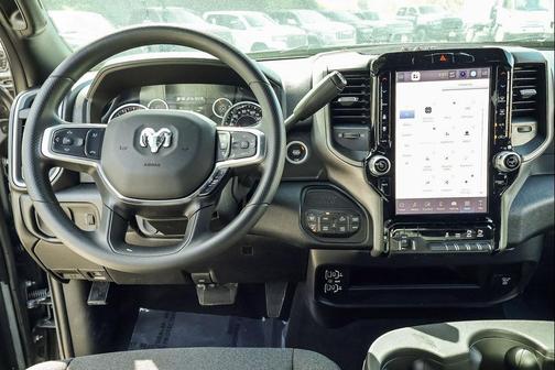 Ceramic Gray Clearcoat 2026 RAM 2500 Tradesman Crew Cab 4x4 6'4' Box