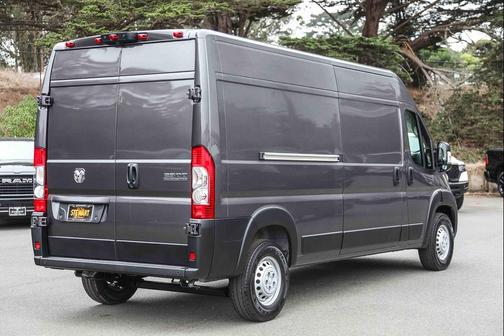 2026 RAM ProMaster 2500 Tradesman