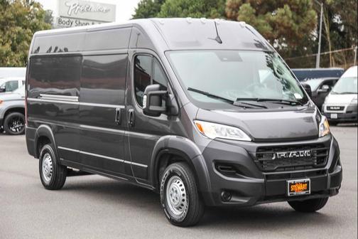 2026 RAM ProMaster 2500 Tradesman