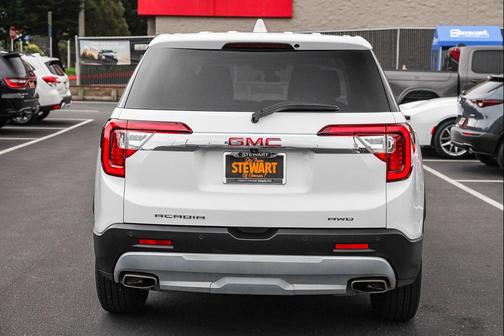 2022 GMC Acadia AWD SLE