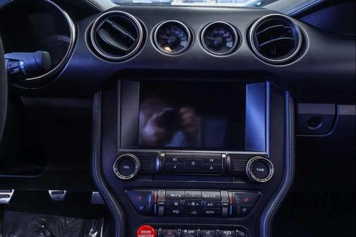 2017 Ford Shelby GT350 Base