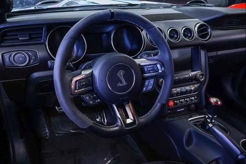 2017 Ford Shelby GT350 Base