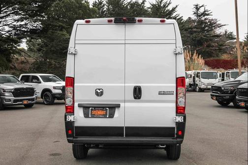 2026 RAM ProMaster 2500 Tradesman