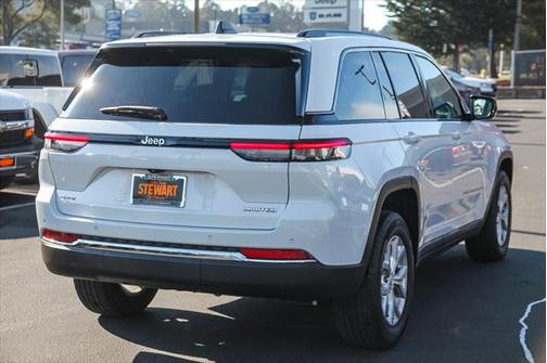 2023 Jeep Grand Cherokee Limited X