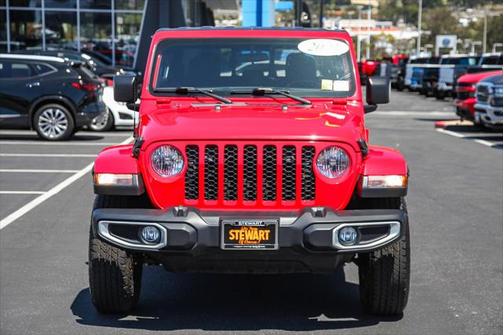 2021 Jeep Gladiator Sport S