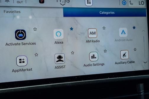 Bright White Clearcoat 2026 Jeep Wrangler 4-Door Sahara 4x4