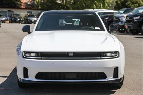 2025 Dodge Charger Daytona R/T