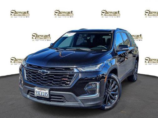 Mosaic Black Metallic 2023 Chevrolet Traverse RS