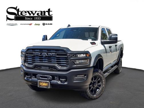 Bright White Clearcoat 2026 RAM 2500 Tradesman Crew Cab 4x4 6'4' Box