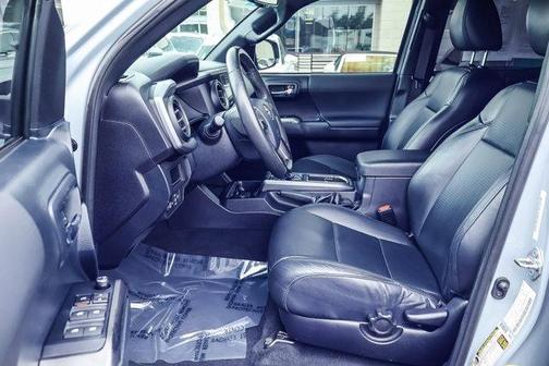 Cement 2018 Toyota Tacoma TRD Sport