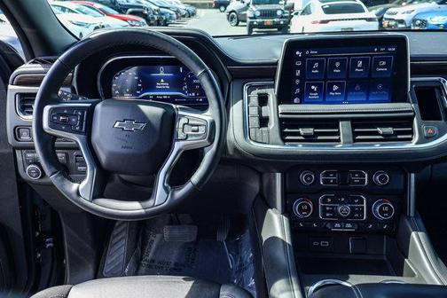Black 2023 Chevrolet Suburban 4WD Z71