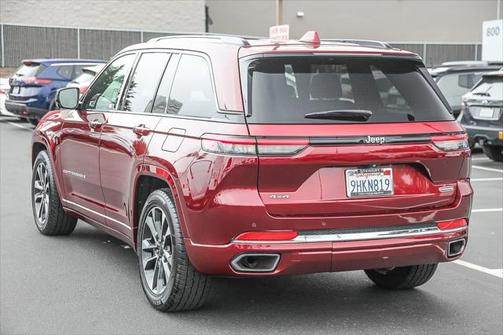 2022 Jeep Grand Cherokee Overland