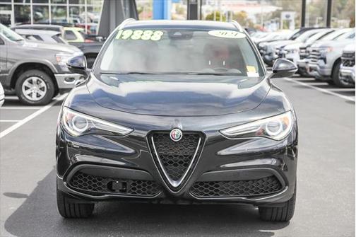 2021 Alfa Romeo Stelvio Base