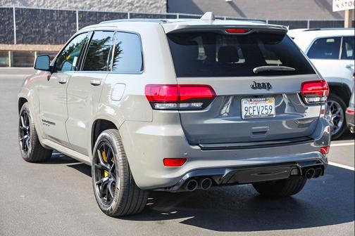2021 Jeep Grand Cherokee Trackhawk