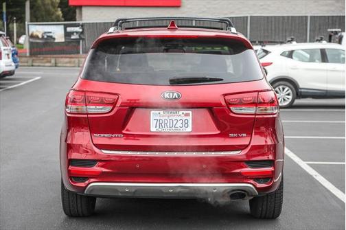 2016 Kia Sorento SX