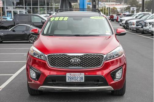 2016 Kia Sorento SX