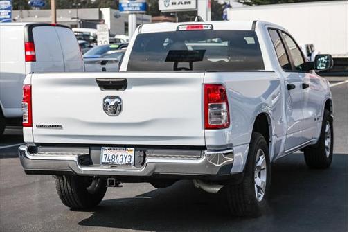 2024 RAM 1500 Big Horn/Lone Star