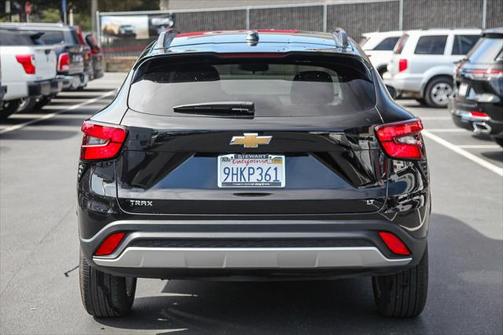 2024 Chevrolet Trax LT