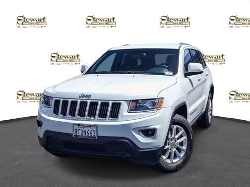 Bright White Clearcoat 2015 Jeep Grand Cherokee Laredo