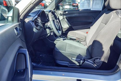 2013 Volkswagen Beetle 2.5L