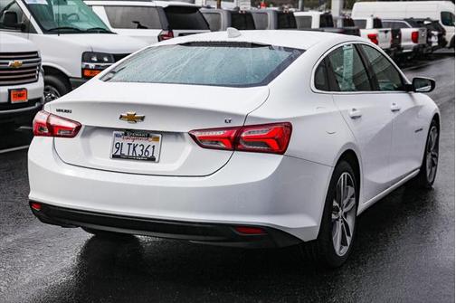 2022 Chevrolet Malibu FWD LT