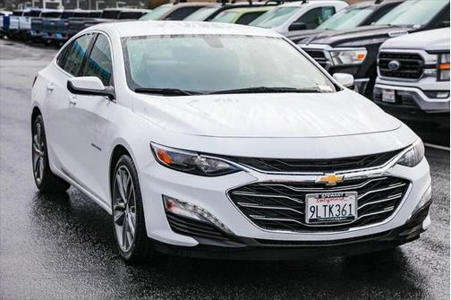 2022 Chevrolet Malibu FWD LT