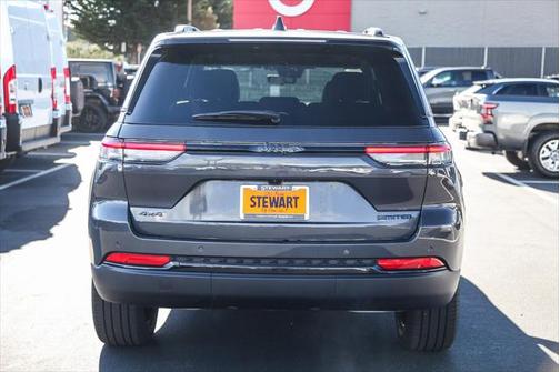2025 Jeep Grand Cherokee Limited X
