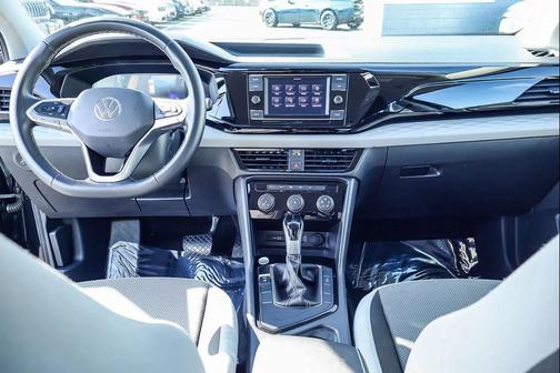 2024 Volkswagen Taos 1.5T S